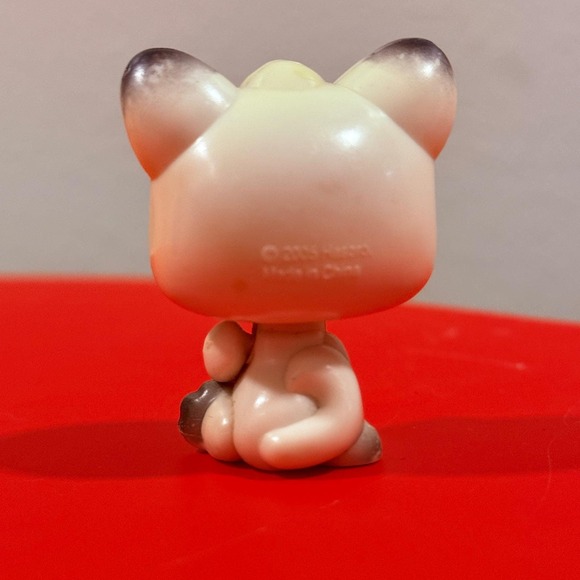 Rare LPS Littlest Pet Shop 2005 Gen 1 Moving Paw Black & White Siamese Cat - Picture 3 of 5